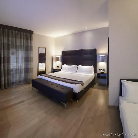 Rome Airport Hotel 4*