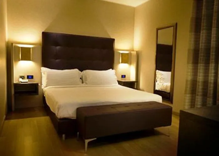 Hotel Rome Airport 4*